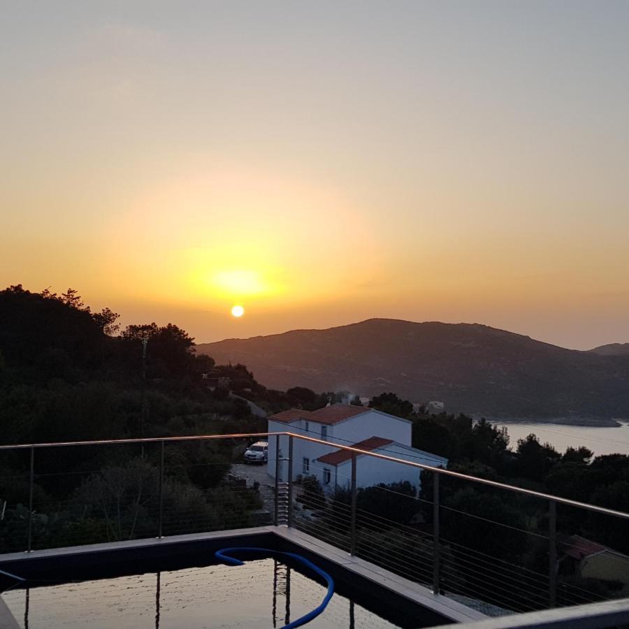Villa Makele Кальви Экстерьер фото